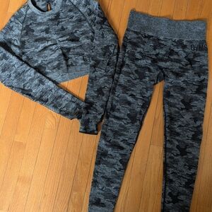 Gymshark M/L Camo Leggings and Crop Top Set